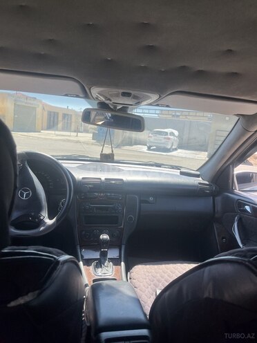 Mercedes C 220 d 2004, 360,000 km - 2.2 л - Bakı
