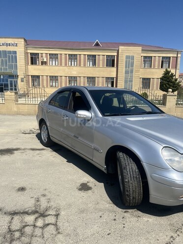 Mercedes C 220 d 2004, 360,000 km - 2.2 л - Bakı