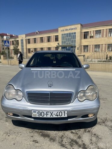 Mercedes C 220 d 2004, 360,000 km - 2.2 л - Bakı
