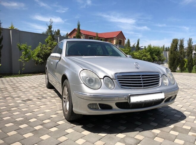 Mercedes E 240 2003, 355,429 km - 2.4 l - Bakı