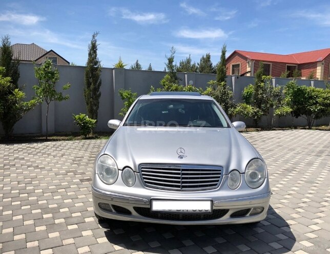 Mercedes E 240 2003, 355,429 km - 2.4 l - Bakı