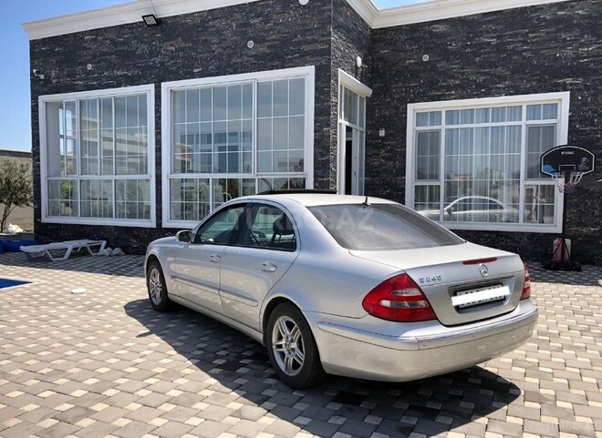 Mercedes E 240 2003, 355,429 km - 2.4 l - Bakı