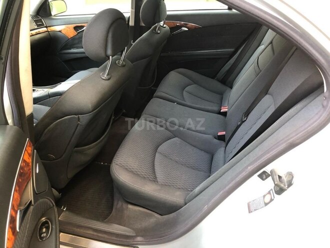 Mercedes E 240 2003, 355,429 km - 2.4 l - Bakı