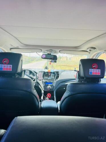 Hyundai Santa Fe 2014, 300,000 km - 2.0 l - Bakı