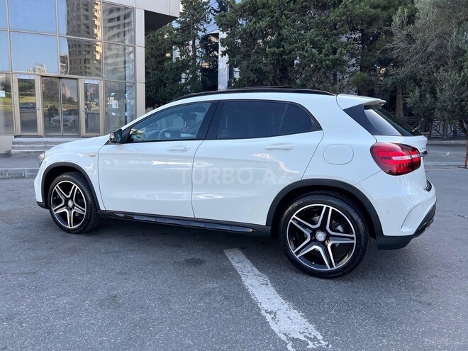 Mercedes GLA 200 2017, 83,000 km - 1.6 l - Bakı