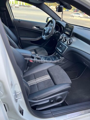 Mercedes GLA 200 2017, 83,000 km - 1.6 l - Bakı