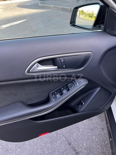 Mercedes GLA 200 2017, 83,000 km - 1.6 l - Bakı