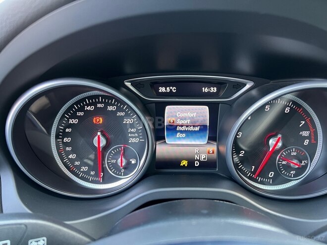 Mercedes GLA 200 2017, 83,000 km - 1.6 l - Bakı