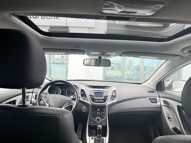 Hyundai Elantra 2015, 138,000 km - 2.0 л - Bakı