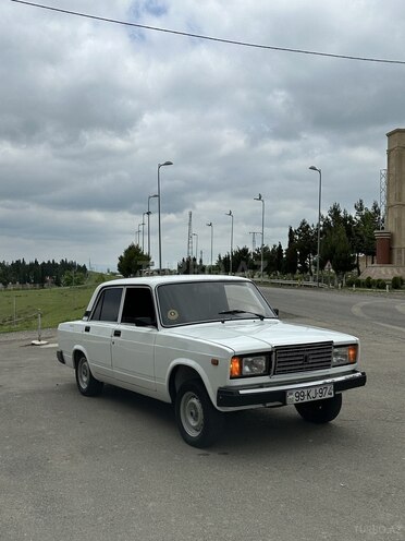 LADA (VAZ) 2107 2004, 95,000 km - 1.6 л - Qazax