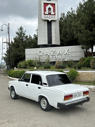 LADA (VAZ) 2107 2004, 95,000 km - 1.6 л - Qazax
