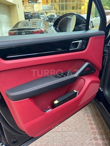 Porsche Cayenne 2022, 4,885 km - 3.6 l - Bakı