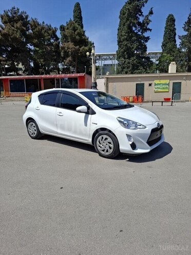 Toyota Aqua 2017, 64,000 km - 1.5 l - Bakı