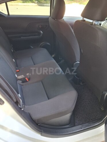 Toyota Aqua 2017, 64,000 km - 1.5 l - Bakı