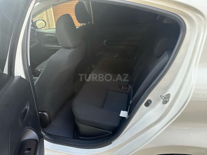 Toyota Aqua 2018, 110,000 km - 1.5 l - Bakı