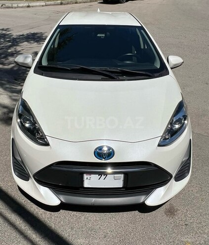 Toyota Aqua 2018, 110,000 km - 1.5 l - Bakı