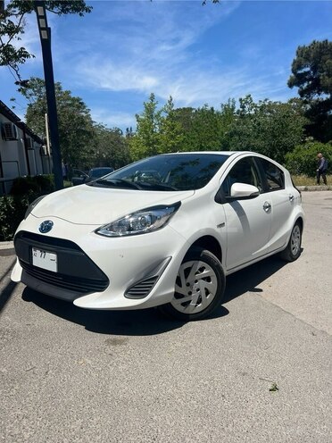 Toyota Aqua 2018, 110,000 km - 1.5 l - Bakı