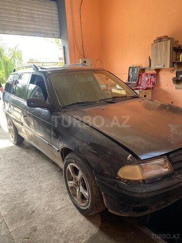 Opel Astra 1996, 419,000 km - 1.8 l - Bakı