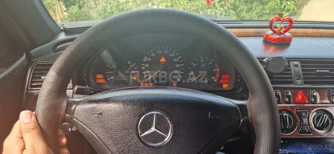 Mercedes C 220 d 1999, 420,864 km - 2.2 л - Bakı