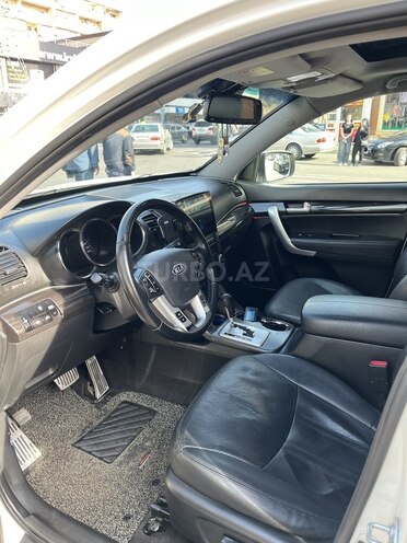 Kia Sorento 2011, 235,500 km - 2.0 l - Bakı