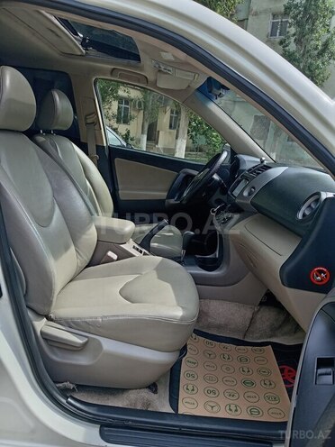 Toyota RAV4 2005, 260,000 km - 2.4 l - Bakı