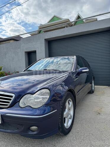 Mercedes C 200 d 2000, 337,655 km - 2.2 l - Bakı