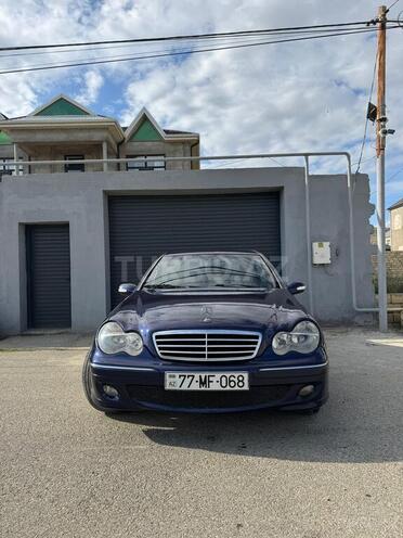 Mercedes C 200 d 2000, 337,655 km - 2.2 l - Bakı