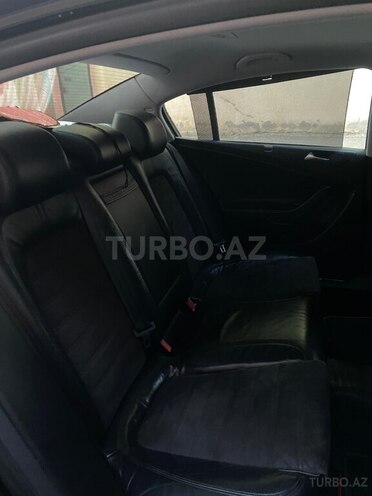 Volkswagen Passat 2010, 351,000 km - 1.8 л - Bakı