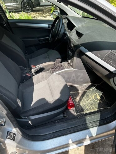 Opel Astra 2006, 111,111 km - 1.3 l - Bakı