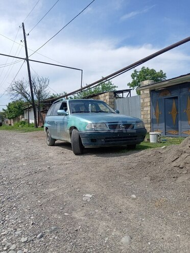 Opel Astra 1996, 255,000 km - 1.6 l - Quba
