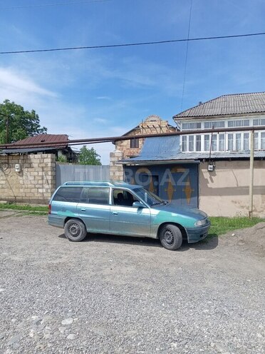 Opel Astra 1996, 255,000 km - 1.6 l - Quba