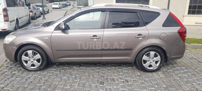 Kia Ceed 2008, 382,002 km - 1.6 л - Bakı