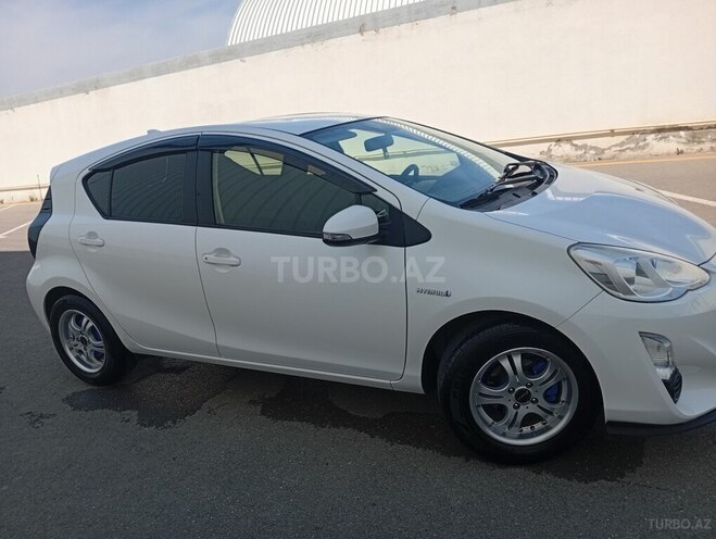 Toyota Aqua 2015, 105,100 km - 1.5 l - Bakı