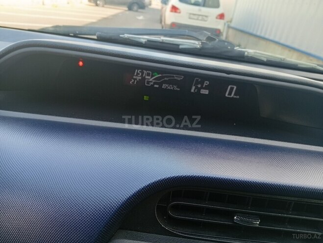 Toyota Aqua 2015, 105,100 km - 1.5 l - Bakı