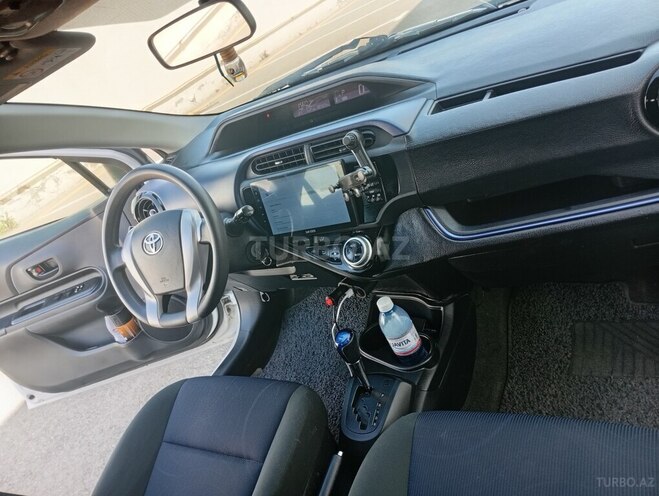Toyota Aqua 2015, 105,100 km - 1.5 l - Bakı