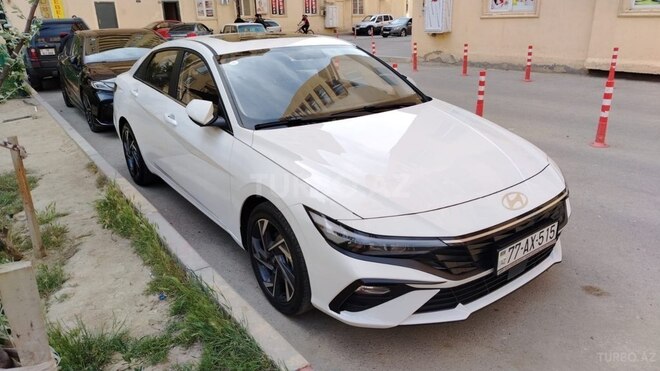 Hyundai Elantra 2024, 11,500 km - 1.6 л - Bakı
