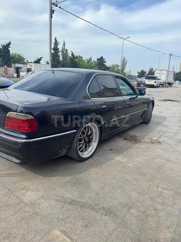 BMW 735 1996, 385,000 km - 3.5 l - Bakı
