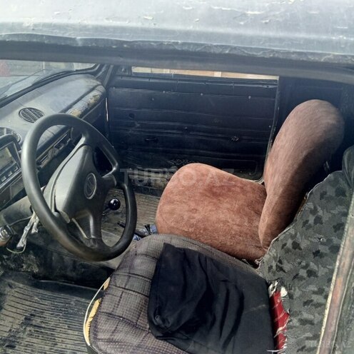 LADA (VAZ) 21011 1980, 30,000 km - 1.3 l - Yevlax