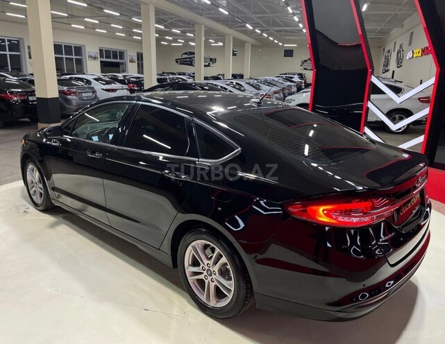 Ford Fusion (North America) 2019, 133,333 km - 1.5 л - Sumqayıt