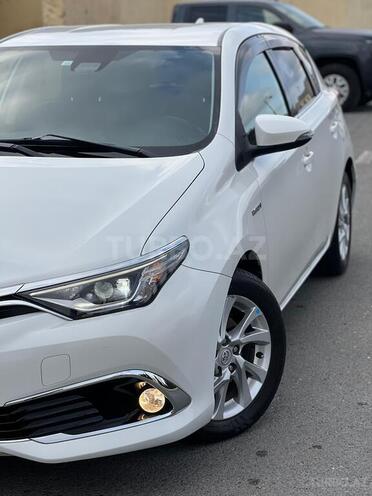 Toyota Auris 2016, 170,000 km - 1.8 l - Bakı
