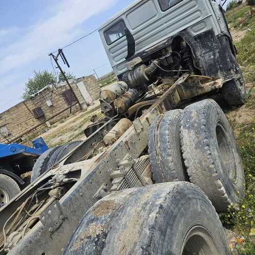 KamAz 5511 1984, 200,000 km - 11.0 l - Bakı