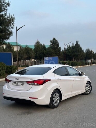 Hyundai Avante 2015, 190,000 km - 1.6 л - Bakı