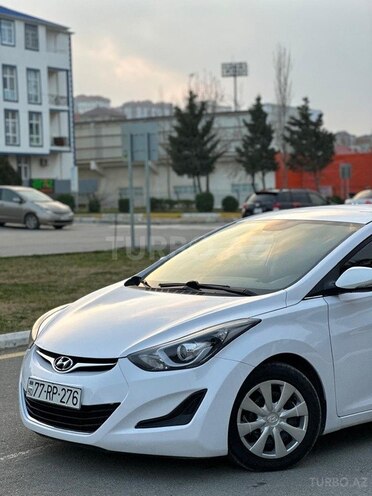 Hyundai Avante 2015, 190,000 km - 1.6 л - Bakı