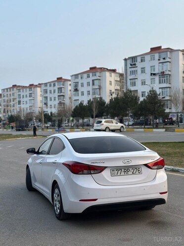 Hyundai Avante 2015, 190,000 km - 1.6 л - Bakı