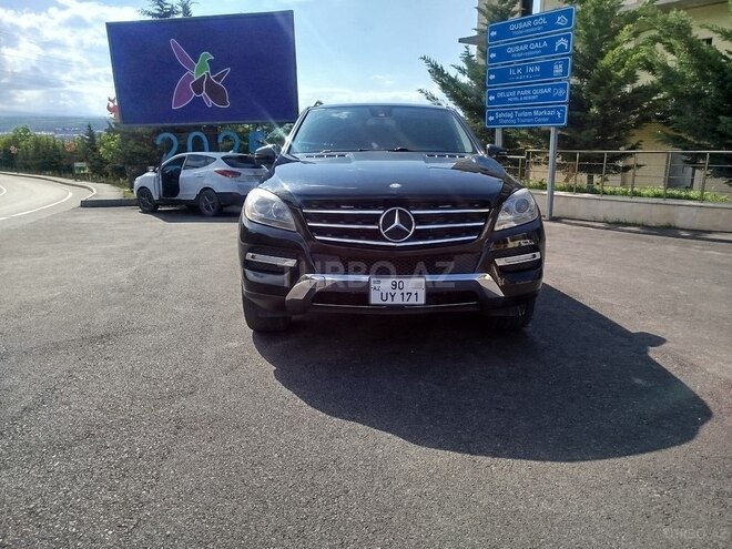Mercedes ML 350 4MATIC 2012, 210,000 km - 3.5 l - Qusar