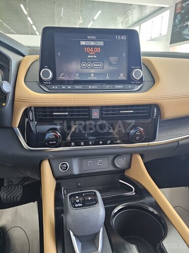Nissan X-Trail-17