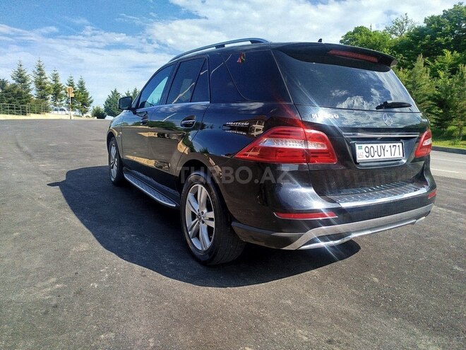 Mercedes ML 350 4MATIC 2012, 210,000 km - 3.5 l - Qusar