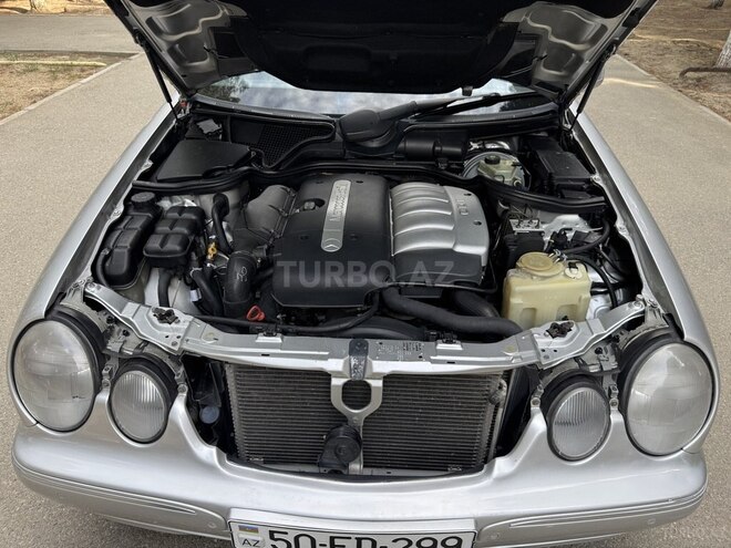 Mercedes E 270 2001, 291,770 km - 2.7 l - Sumqayıt
