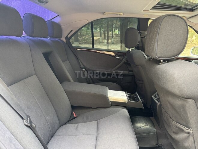 Mercedes E 270 2001, 291,770 km - 2.7 l - Sumqayıt