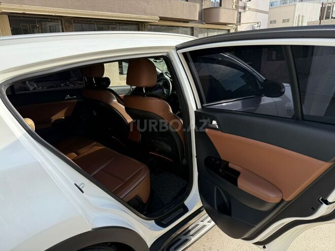 Kia Sportage 2015, 170,000 km - 2.0 l - Sumqayıt